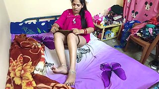 Indian stepbrother has his way with step-sis Sona Bhabhi