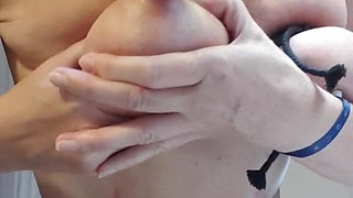 MILF Orgasm in Caravan