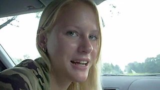 Blowjob Im Auto