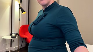 Casting Curvy: Assistant With Huge Tits Seduces Her Boss So