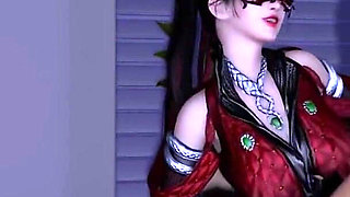 Beauty Cyber Goddess with Forbidden Curves - 3D Animation