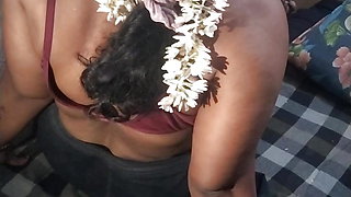 The Anklet wearing tamil aunty hot dance and talking hot moaning