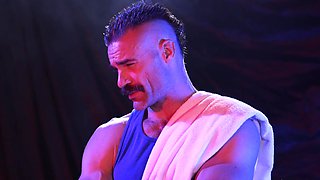 Glamour MILF beauty Emily Addison thrilling adult video