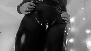 Big pussy and ass trought a latex pants: Big Ass, Solo  Fetish Porn