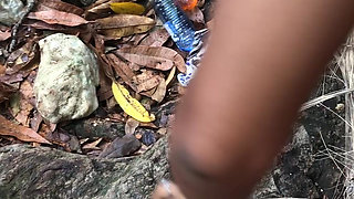 Sex with a Stranger Outdoors Really Delicious