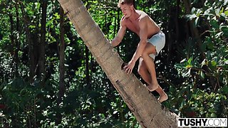 Beautiful Tourist Gets Her Flawless Ass Filled Up On Vacation With Matthew Meier And Nicole Kitt