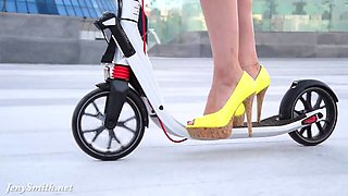 Jeny Smith Yellow heels public naked