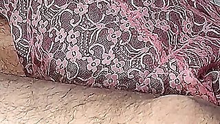 Desi Pakistani Bhabhi Pussy Fucked with Hardsex in Doggystyle