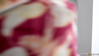 Perverted hussy smutty porn scene