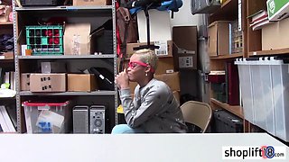 Black teen busted by a cop because she stole leash