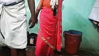 Tamil Priyanka stepaunty saree changing