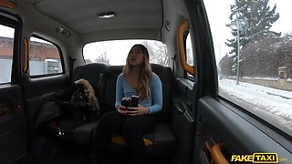 Small-titted asian woman paid with her raw pussy for a trip on a fake taxi