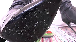 Smoking Mistress and Green Dessert From Boot Soles, POV Clip, Lady Victoria Valente (in German)