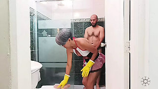 Stepbrother Gets Hard Watching Me Clean - Amateur Blowjob & Cum in Mouth