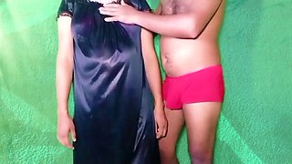 Jaw-dropping mature hot bhabi surprises her husband with a wild cuckold experience