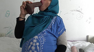 A pregnant turkish wife wants to have sex with black guys - TURK PORNO KONUSMALI