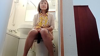 Toilet in Hokkaido Part2 Day1