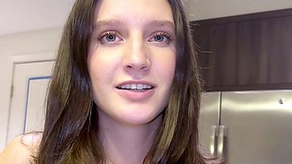Hot amateur teen butt plug solo play