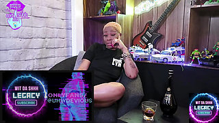Who's Auntie Is This? 🤨