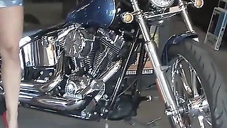 Jarushka Ross - Photoshoot Backstage Vr185