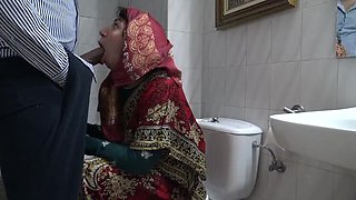 Kurdish Granny Blowjob: Mature MILF Sucks African Immigrant's Cock Till Cum in Mouth