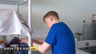 Spring GILFing! Seka Black, FoXXXy Darlin Brazzers