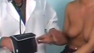 The girl goes to the gynecologist who fucks her pussy and cums on her pussy