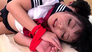 Japanese petite Teen 18 seduce to first Time Defloratio