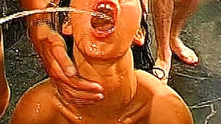 John Thompson: Golden Shower Total