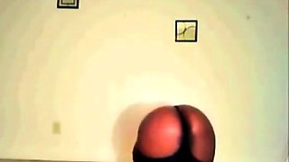 Black BBW Twerking on Webcam - Interracial Sensuality