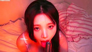 Korean ASMR female internet celebrity licks ears and gives you oral sex as a birthday gift aceasmr