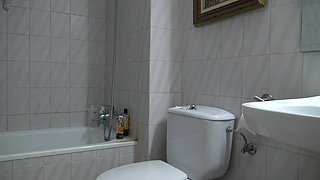 Kurdish Granny Sucks Lets African Immigrant Cum in Her Mature Mouth