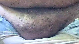 Showing Pussy