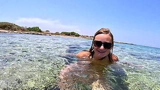 The Non-mermaid: Big-ass Teen Lina Fucked in a Vacation Paradise (underwater Sex)