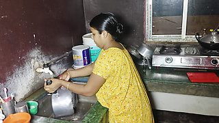 LOCAL VILLAGE BHABHI SEX IN KITCHEN PART 2