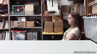 Shoplyfting super model Summer Brooks banged in office