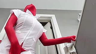 Lina Blackly – Mommy’s Red Zentai Seduction