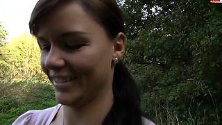 Italia amateur outdoor blowjob in car anal