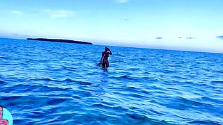 Sarai Minx - Ebony Getting Cumshot On Public Beach