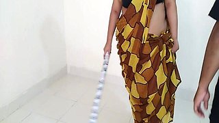 Gujarati Maid Fucked by Owner's Stepson While She Sweeping His Room
