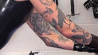 Not-so-sensual Anal Stretching 1: How Day Started and How It Ended