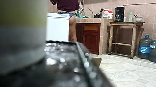 Stepmom in the kitchen