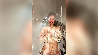 LadyLyne Sneek Peek In The Shower WRB