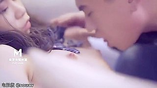 Md. 现役高中生初夜 素人