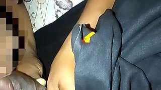 Next door stepsister Rosy takes it in her mouth and gives it a good squeeze