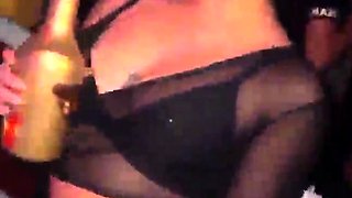 Amateur milf ass fucked on real homemade