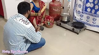 Bhojpuri Bhabhi Hardcore Threesome With Father-in-Law & Dever - Hot Desi Sex