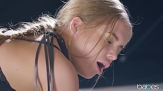 Perverted Alessandra Jane crazy sex video