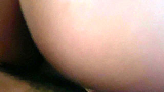 My stepcousin and I got horny, she couldn&#039;t stand the urge to sit on my cock and give me some delicious sittings