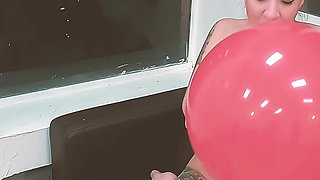 POV B2p 18 Iches Giant Red Balloon + Nude Hitachi